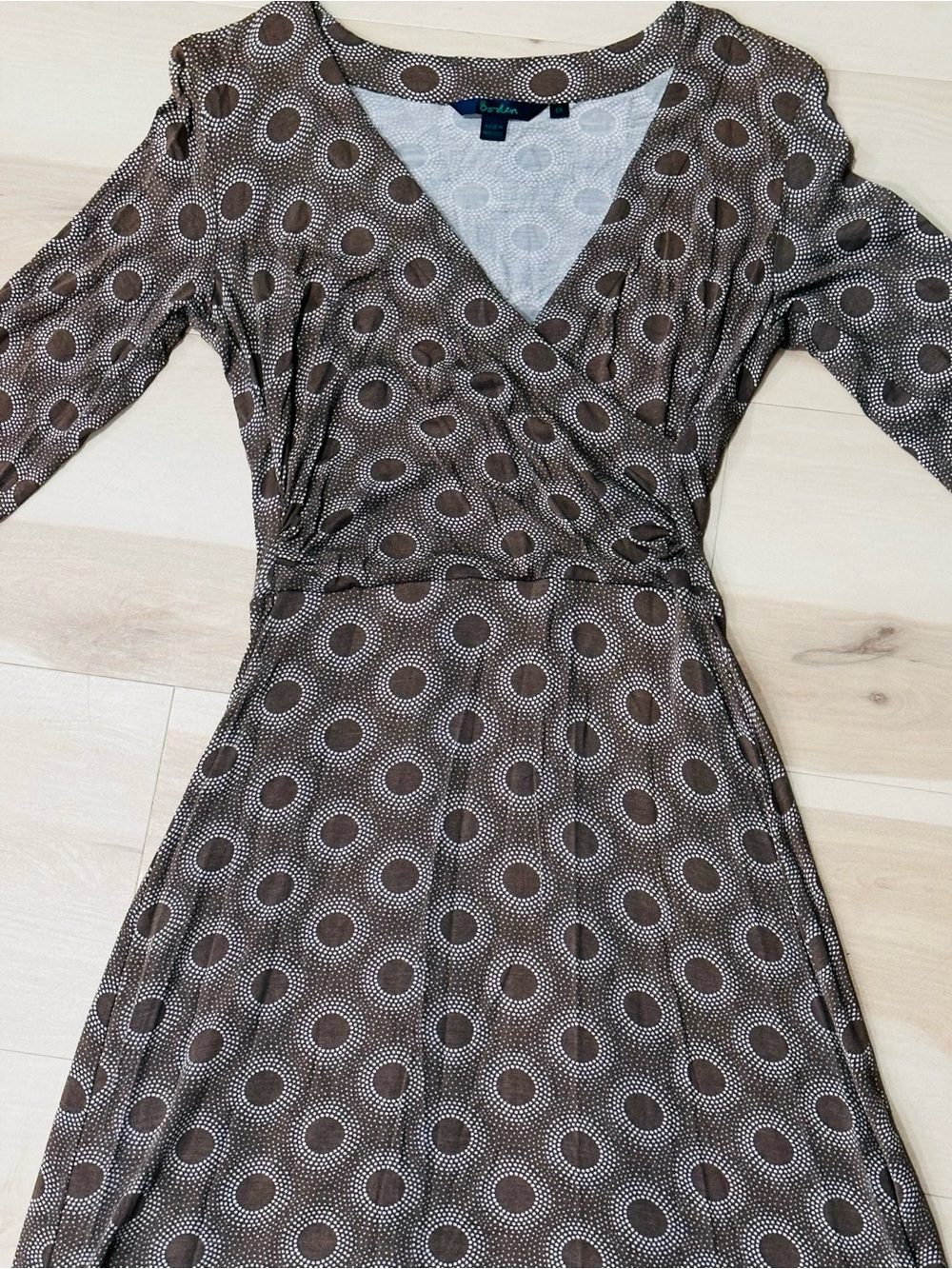 Boden Brown Geometric Faux Wrap Jersey Dress 8R 3/4 length sleeves V Neck Casual - Picture 2 of 9